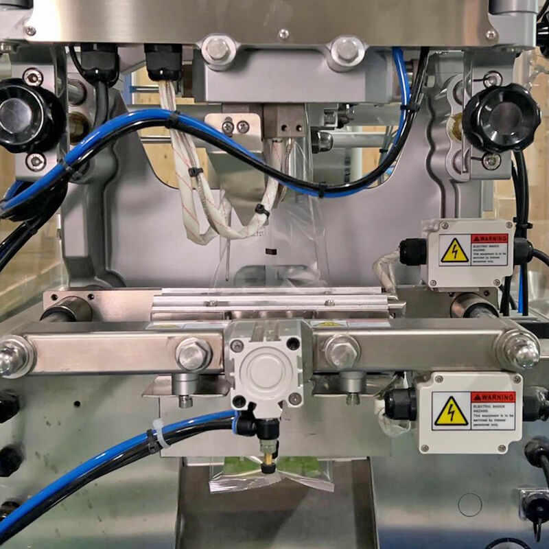 Machine d'emballage de biscuits et de biscuits entièrement automatique à petites croquettes multi-tête pesanteur à coque