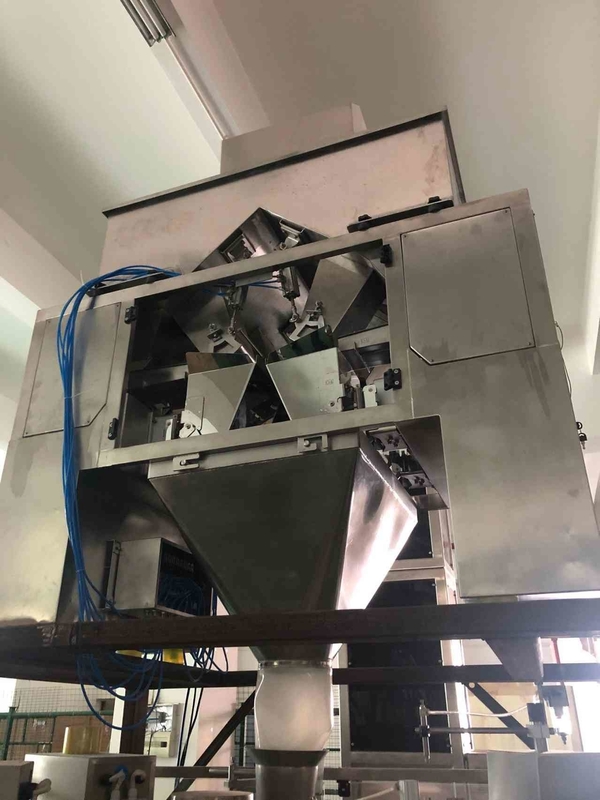 Peseuse linéaire automatique à quatre têtes SUS304 35BMP Pour peser 1000g de produit