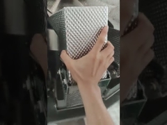 Système d'emballage et de pesage pour aliments de loisirs