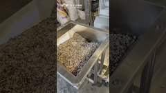 Machine d'emballage d'aliments pour animaux de compagnie multi-matériaux de 2,5 kg avec peseuse associative